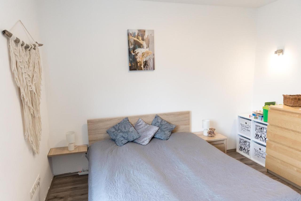 Sflower Apartman Eger Luaran gambar
