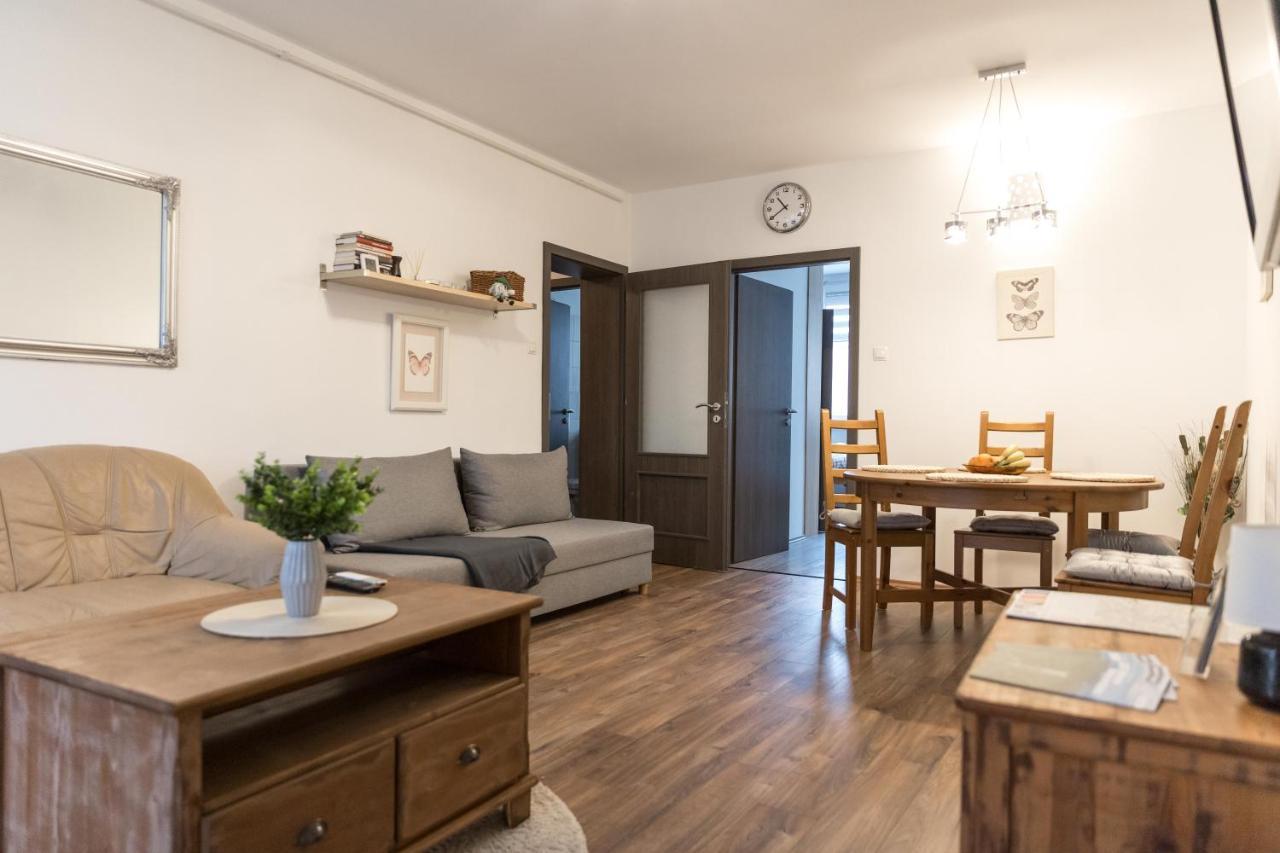 Sflower Apartman Eger Luaran gambar