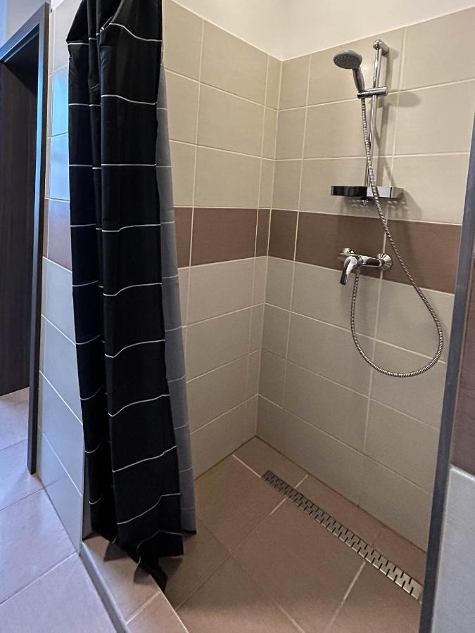 Sflower Apartman Eger Luaran gambar