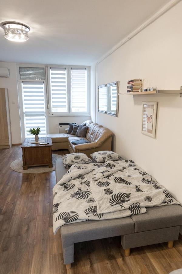 Sflower Apartman Eger Luaran gambar